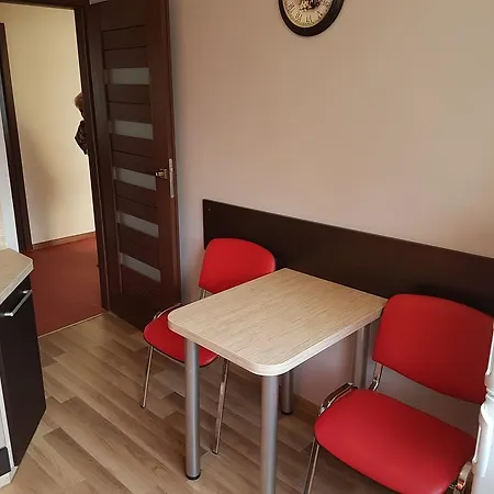 Apartmán Samodzielny Apartament 2pokojowy *